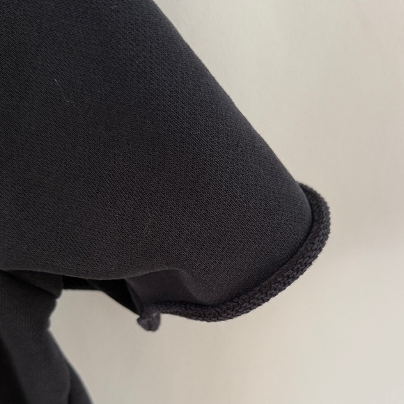 UNDER ARMOUR PROJECT ROCK BLACK CREWNECK SHIRT - Picture 4 of 7